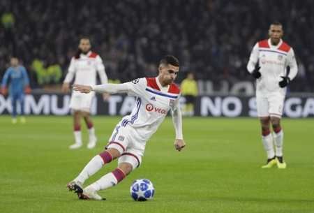 成了巨大的 成了巨大的